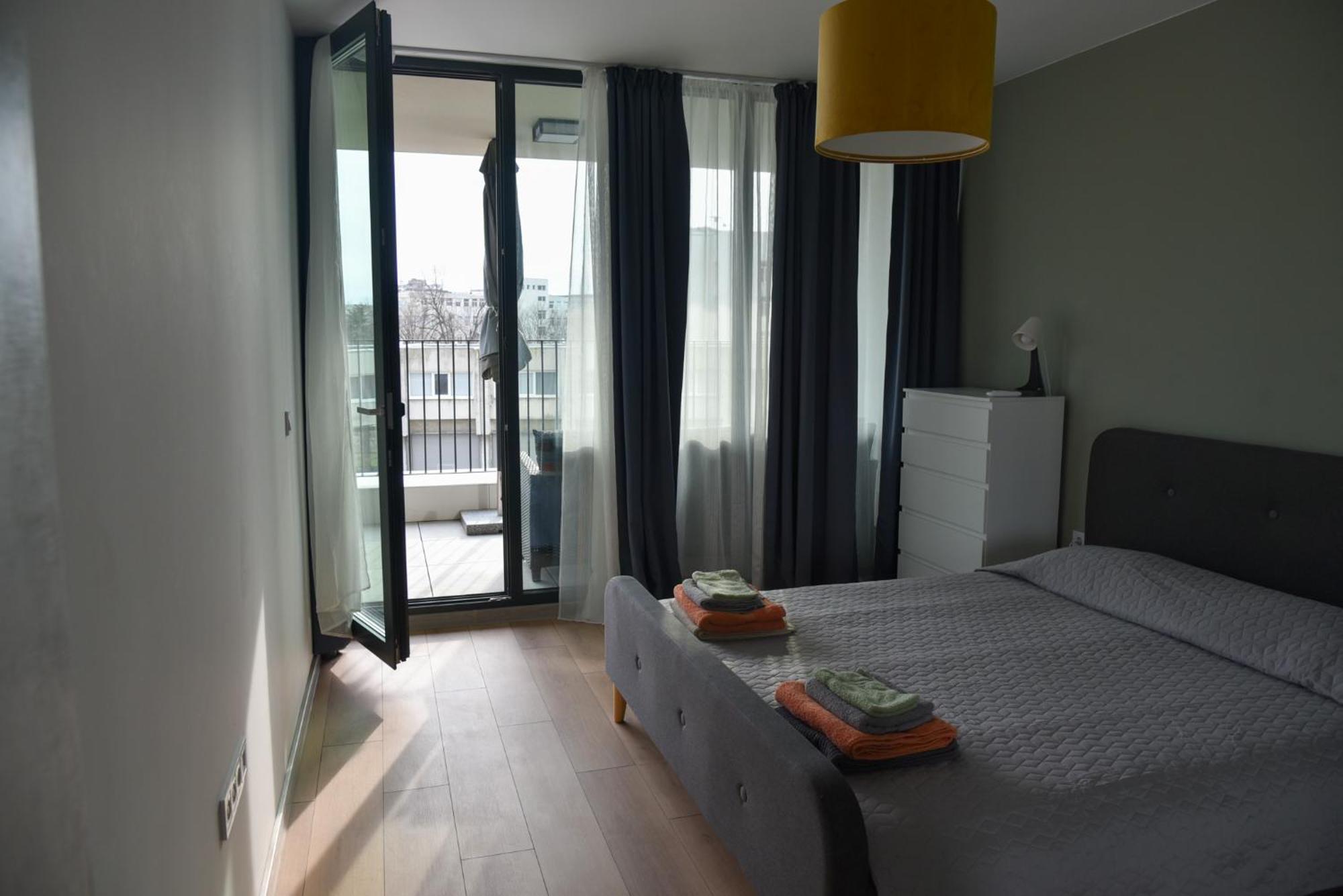 Sunlit Elegance Escape Apartment Varna Extérieur photo