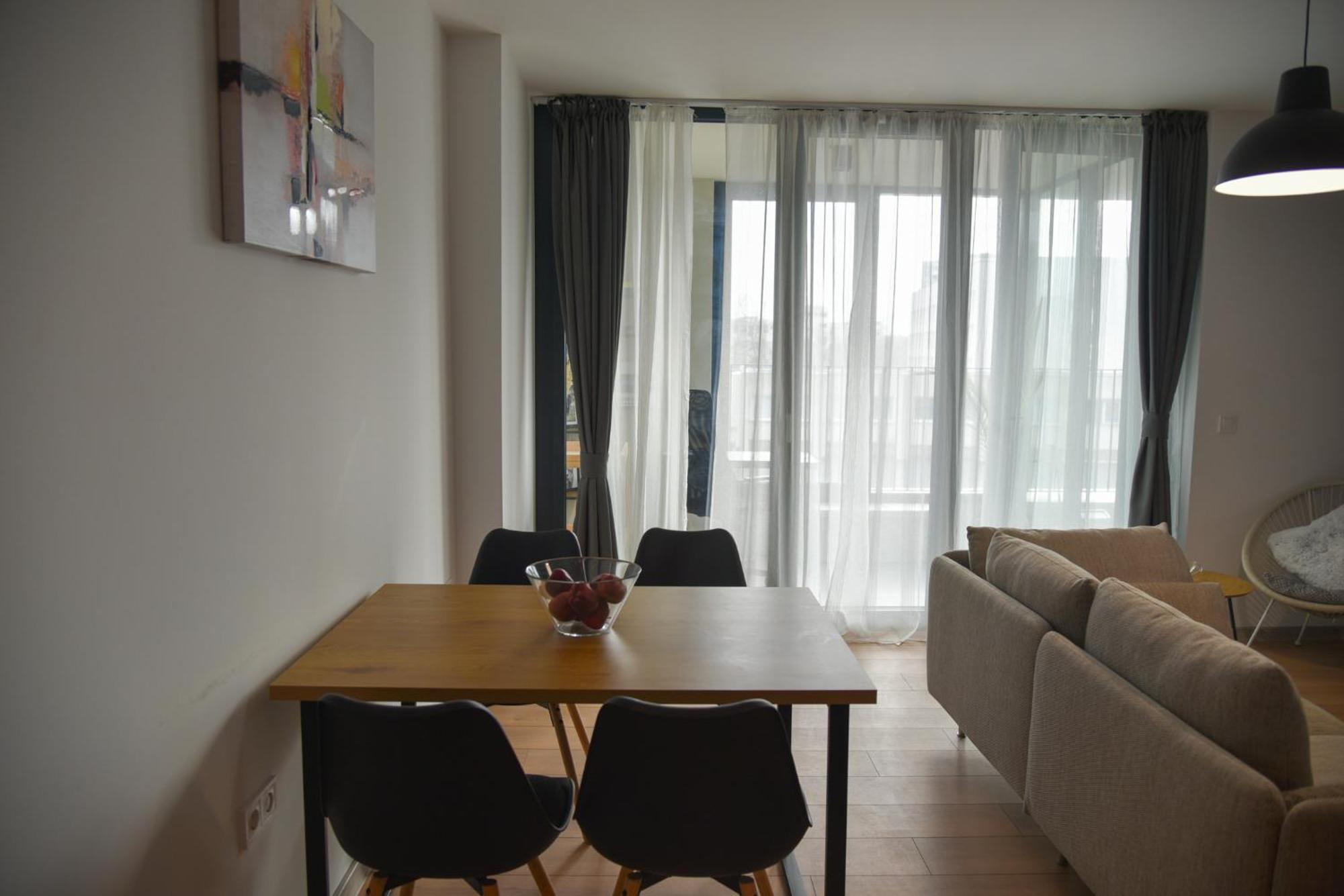 Sunlit Elegance Escape Apartment Varna Extérieur photo